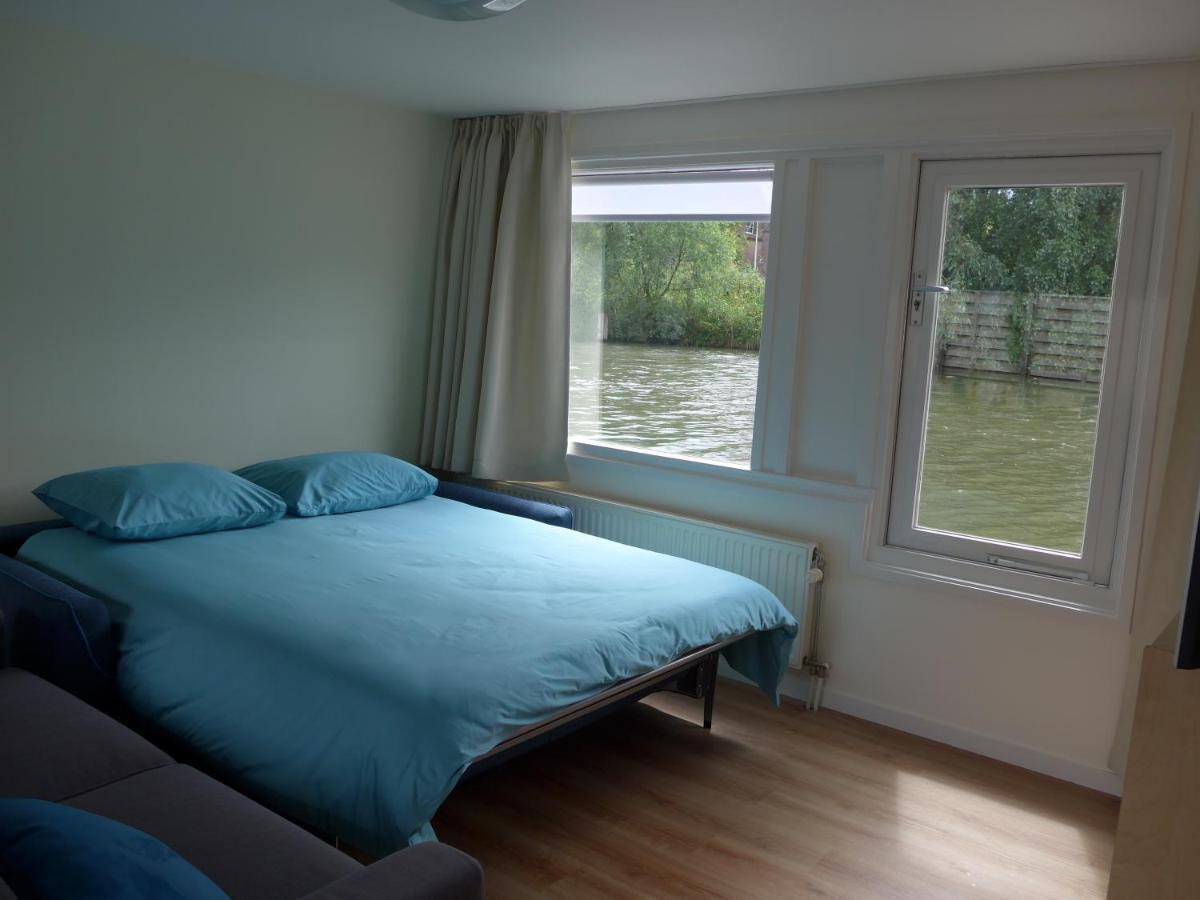 Houseboat In The Center, 5 Min Walk To Tropical Museum, Free Wifi! Apartment อัมสเตอร์ดัม ภายนอก รูปภาพ